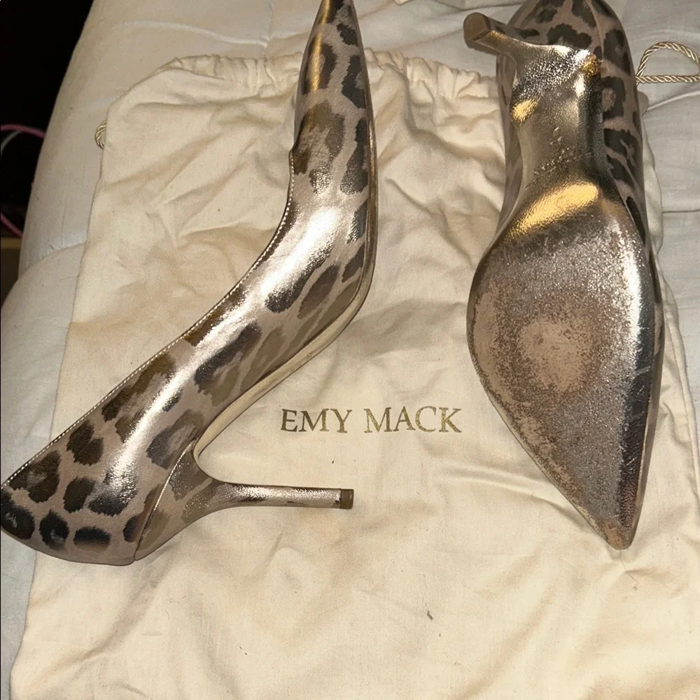 Women's Leopard Print Heels Emy Mack Size 9.5 B Amazing Condition - Picture 4 of 4